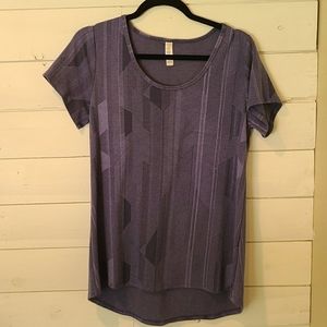 LuLaRoe Small Classic Tee